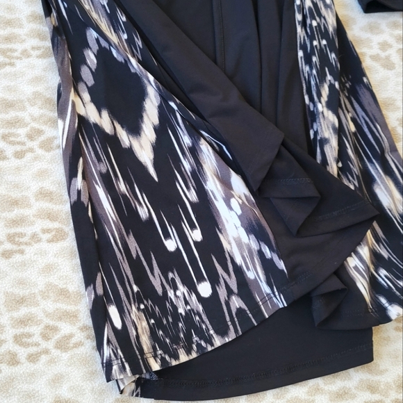 Soft Works Cascading Drape Black Aztec Print Cardigan Long Flowy Flattering Fit - Picture 6 of 8